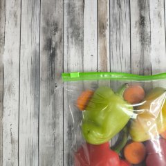 Пакет слайдер 20*20см, 60 мкм, ПВД, с зеленым бегунком