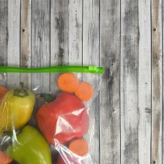 Пакет слайдер 20*25см, 60 мкм, ПВД, с зеленым бегунком