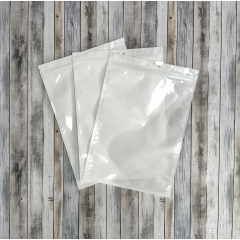 Пакет трехшовные 18*26см, 62 мкм, ПЭТ/ПЭ (бел+прозр), зип-лок, европодвес